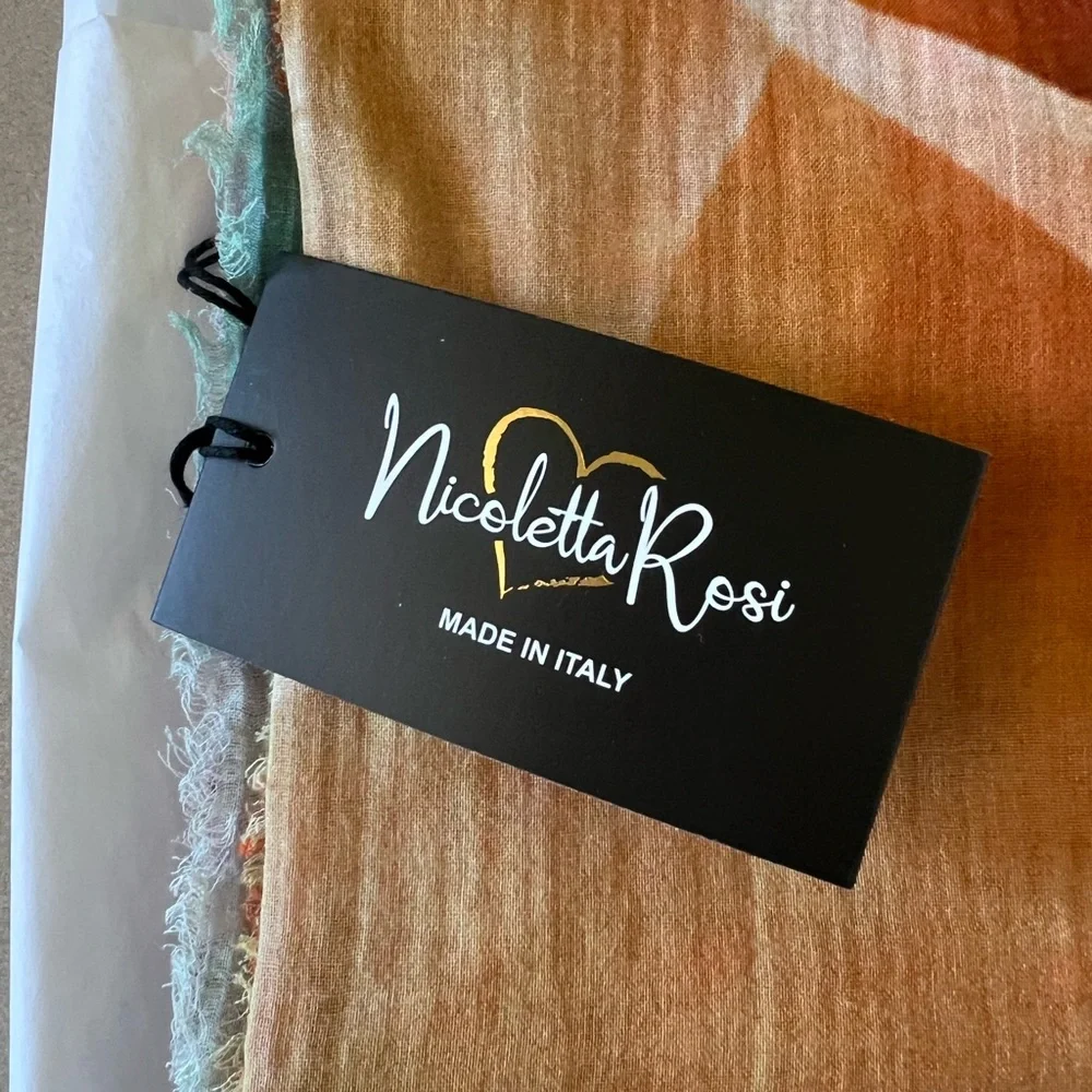 Nicoletta Rosi lightweight scarf